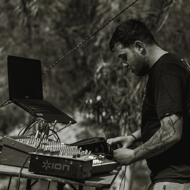 Artist Hyper Rhythm — HOUSE OF BEATS